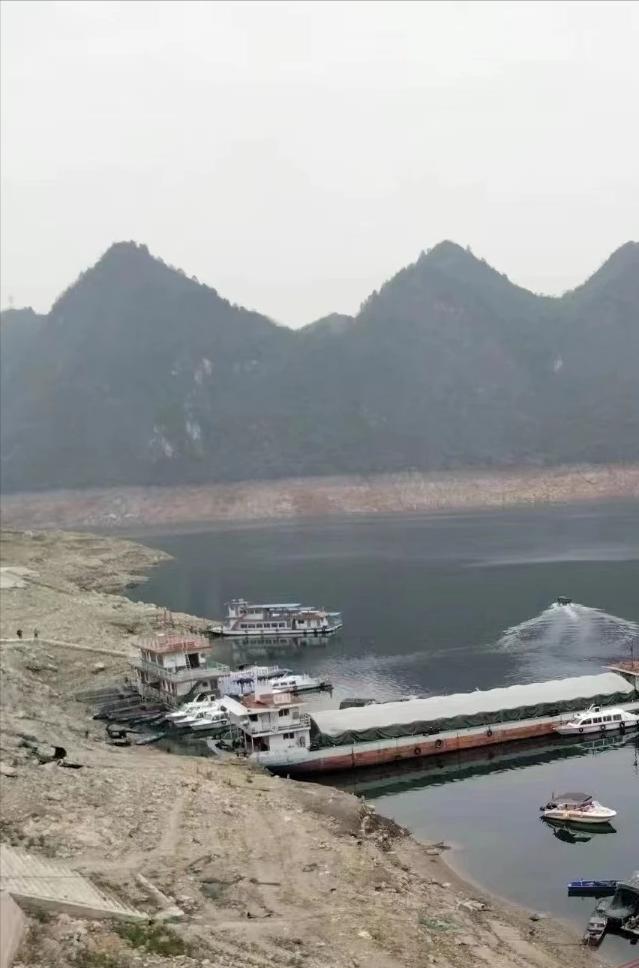 纪实：贵州岳父用床单包裹女婿抛入河中，家人：给了12万还这么狠