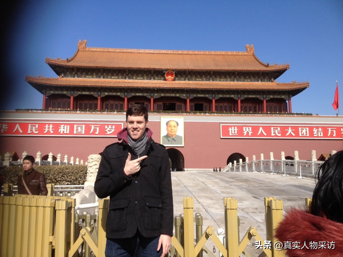 英国小伙到中国和女朋友家,英国小伙来中国8年了