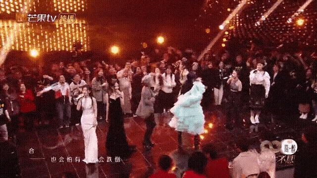 港俾你听｜曾靠“无厘头”出圈，香港综艺“北上”找到新突破？