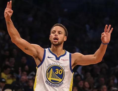 新王登基，三分王者史蒂芬.库里