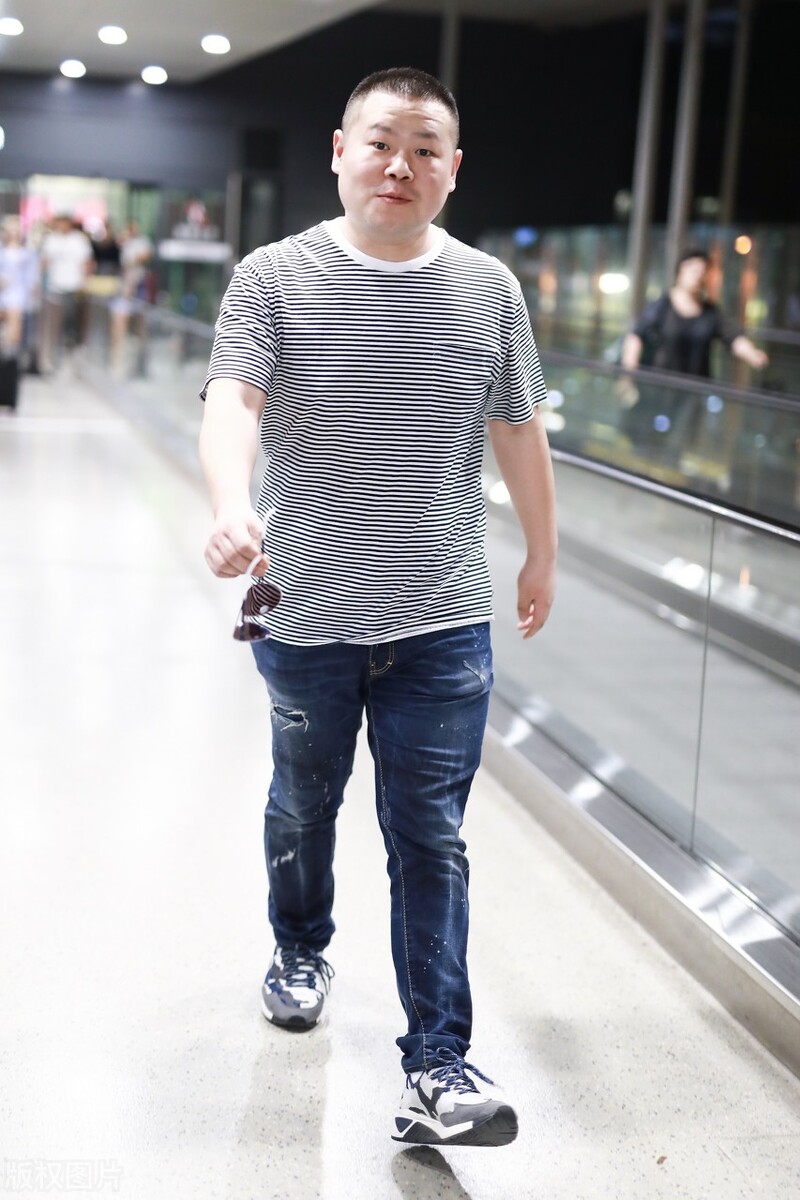 岳云鹏妻子郑敏,岳云鹏的妻子郑敏做什么的