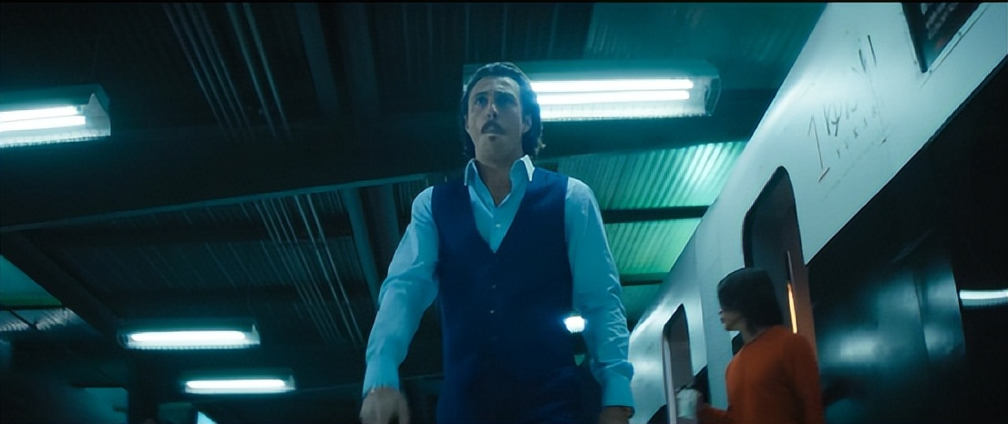 这部“R级片”，票房已破15亿，细扒这部电影，剧情画面太抓眼球