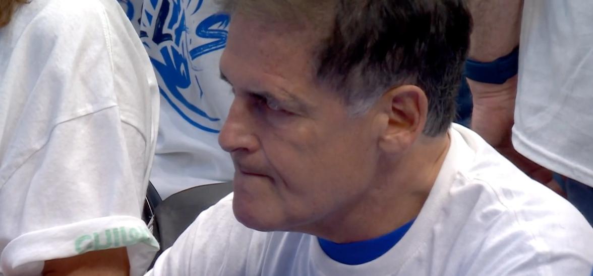 勇士53分惨败刷新十项纪录,勇士拒绝2比2