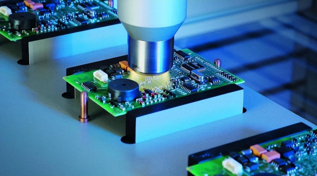 荷兰对中国光刻机的看法,荷兰禁止中国光刻机了吗