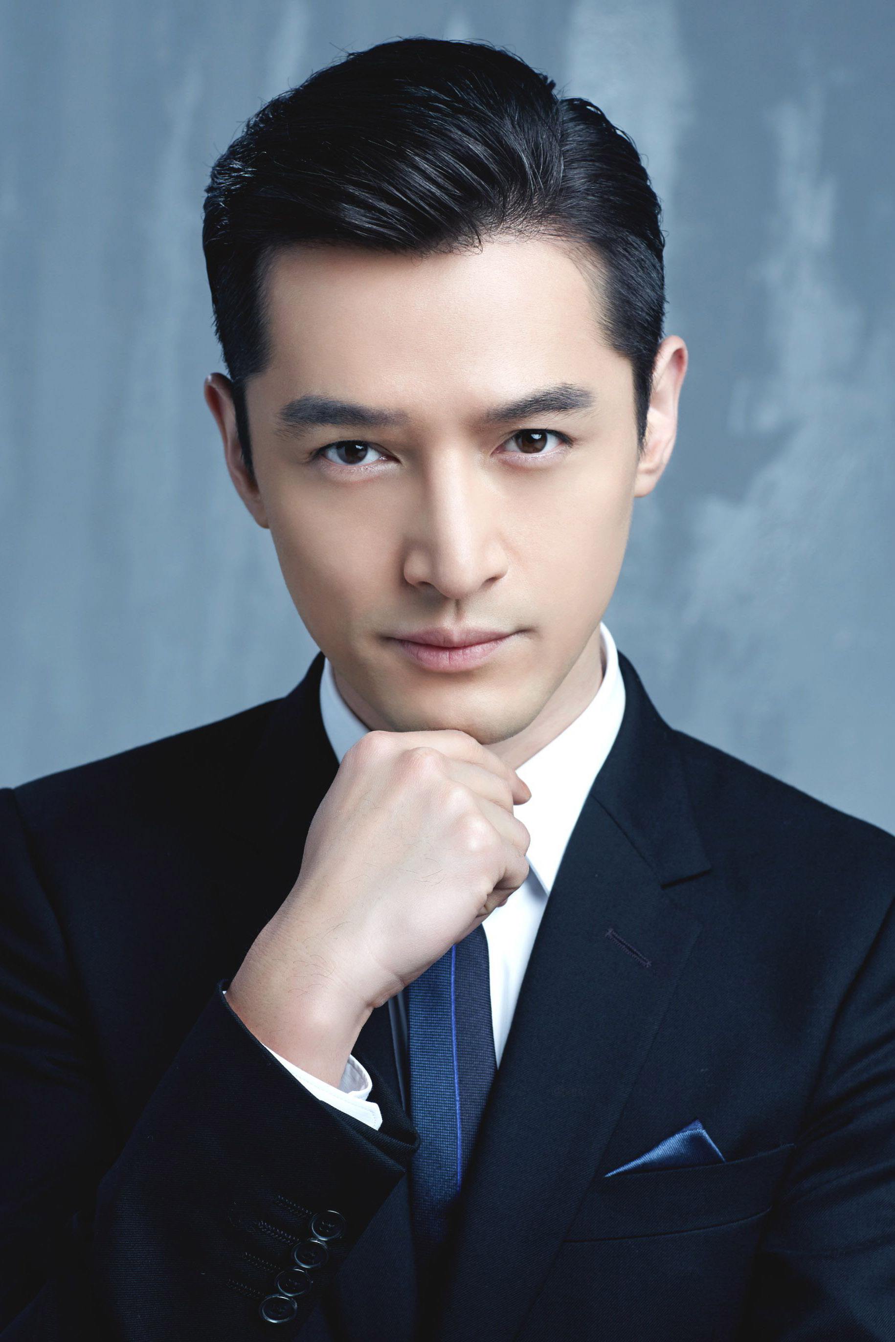 李连杰三大动作巨星,李连杰在事业上的成功