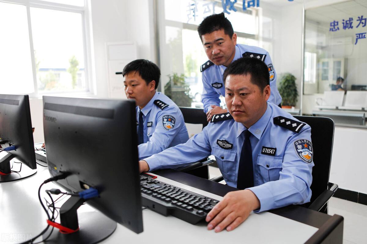 警察待遇和工资一样吗,事业编警察和行政编警察待遇差距