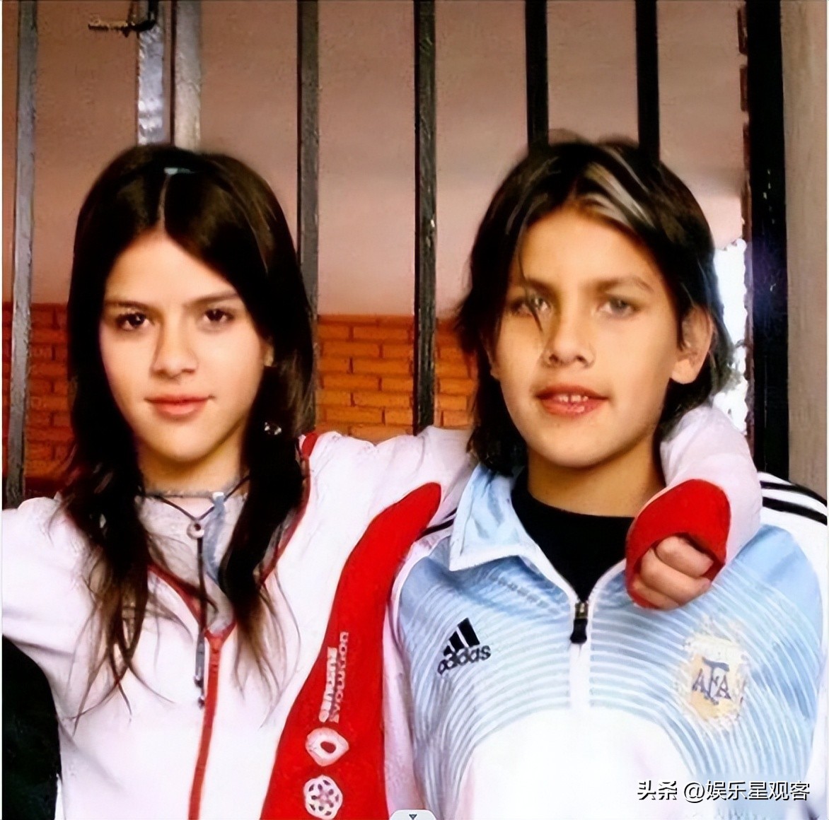 梅西妻子一家照片,梅西妻子最漂亮的照片