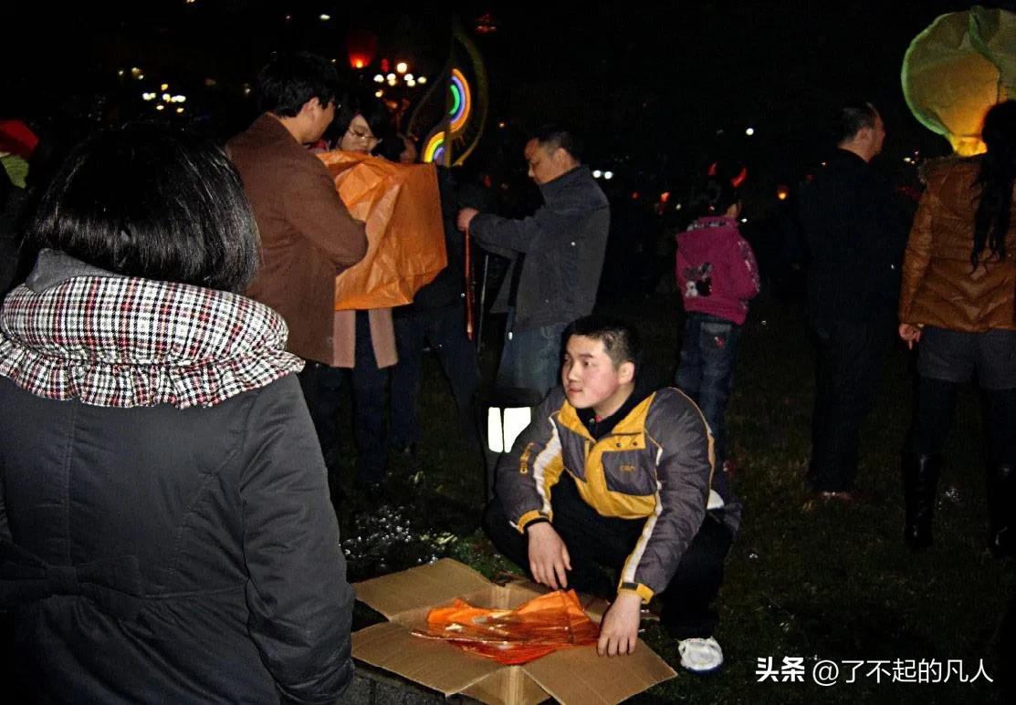 罗敬宇创业,罗振宇创业故事