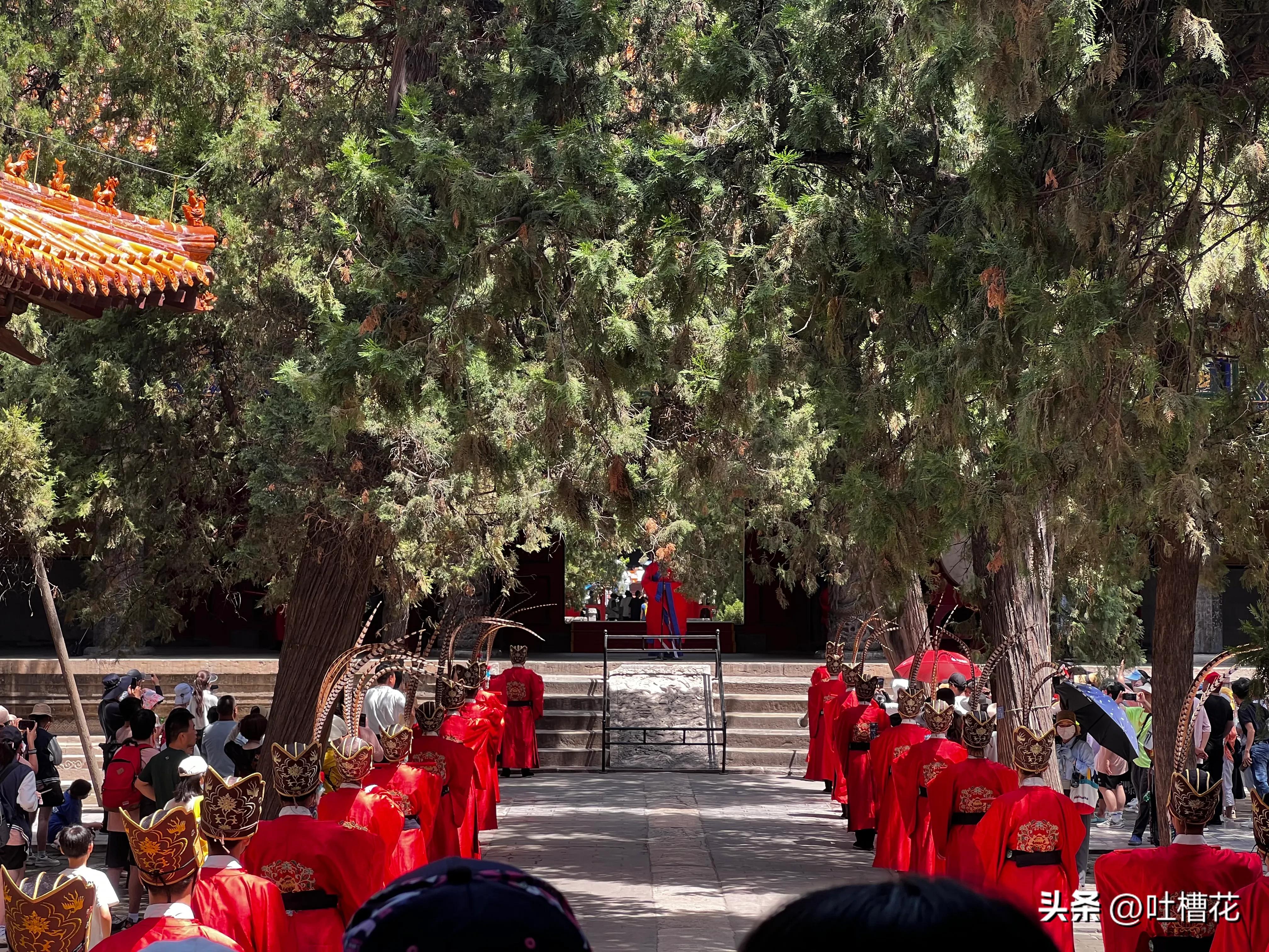 37℃，高温下逛完孔庙，孔子姓啥