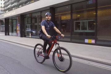 充电宝变电动自行车,电动自行车锂电充电宝