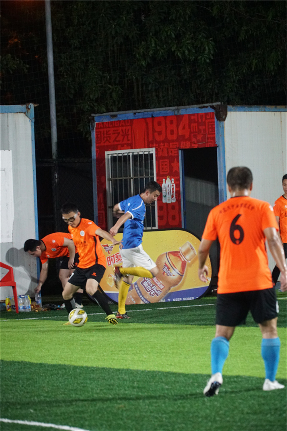 多年赞助高校杯足球联赛时刻清醒奥巴牛发力体育营销