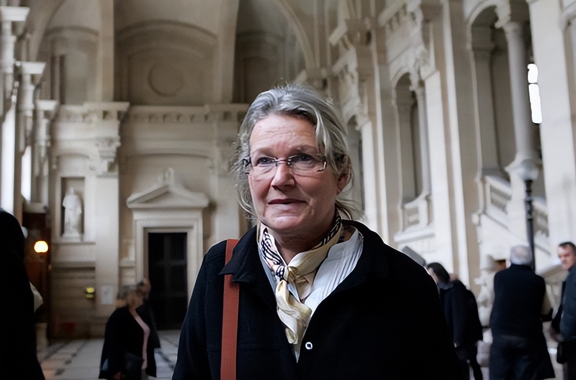 真实案件记录15岁养女杀父案,14岁女儿被继父杀害后续