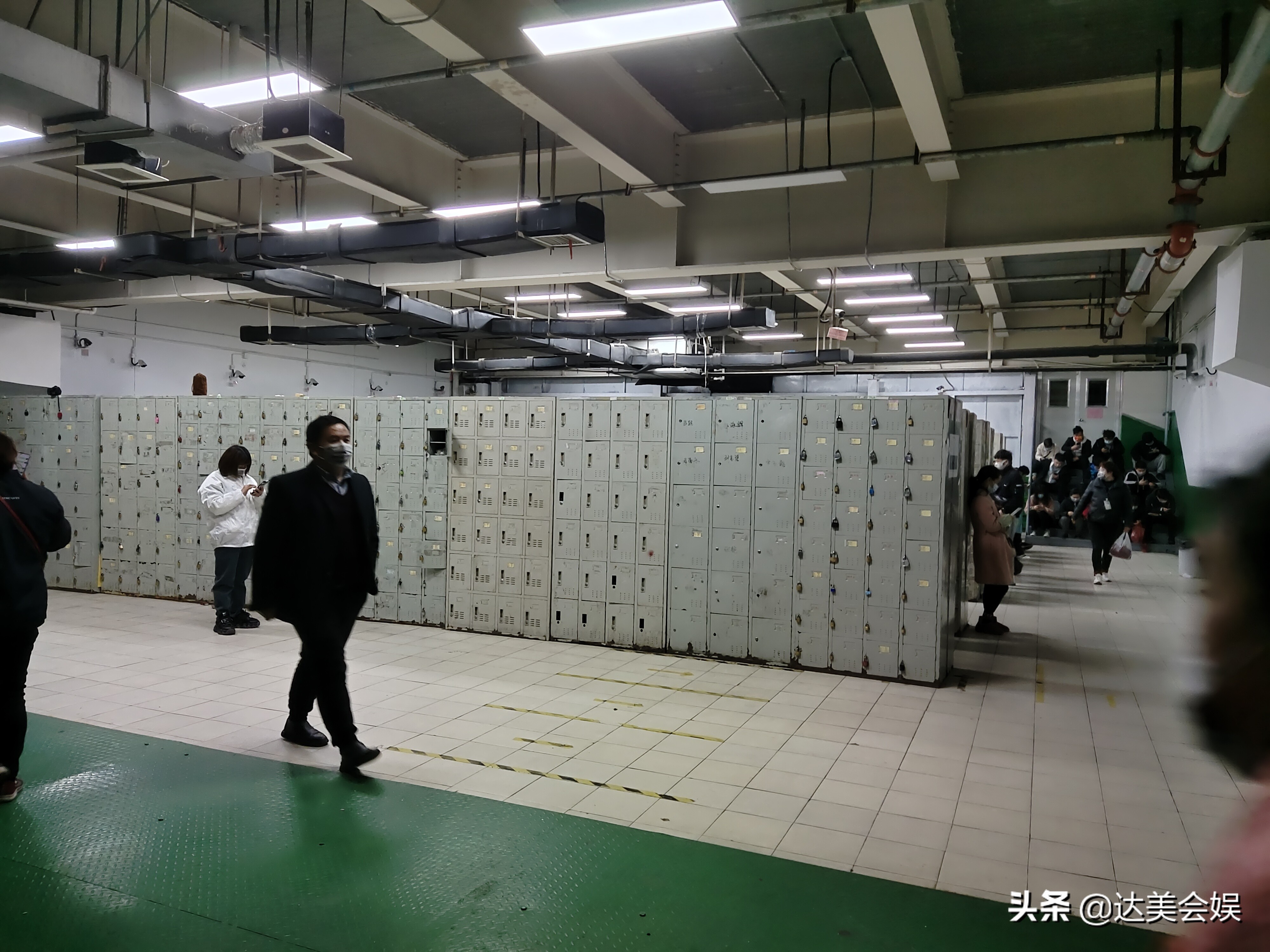 成都富士康真实工作视频,记录富士康打工的生活