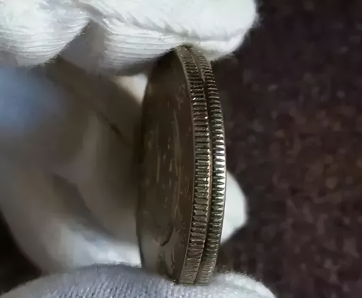 百年文物1105枚邮票,百年小平邮票实物珍藏册多少钱