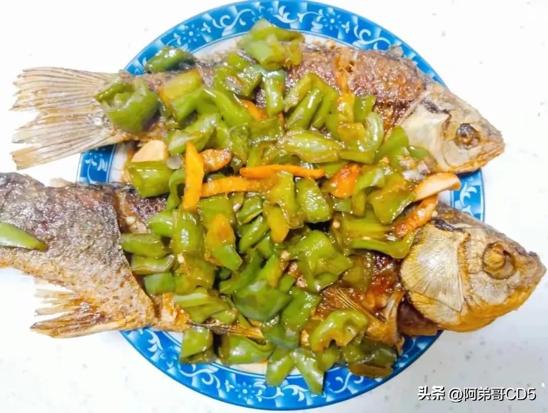 挑战365道不重样家常菜香菜拌牛肉,家常菜100道简单炒菜不重样9宫格