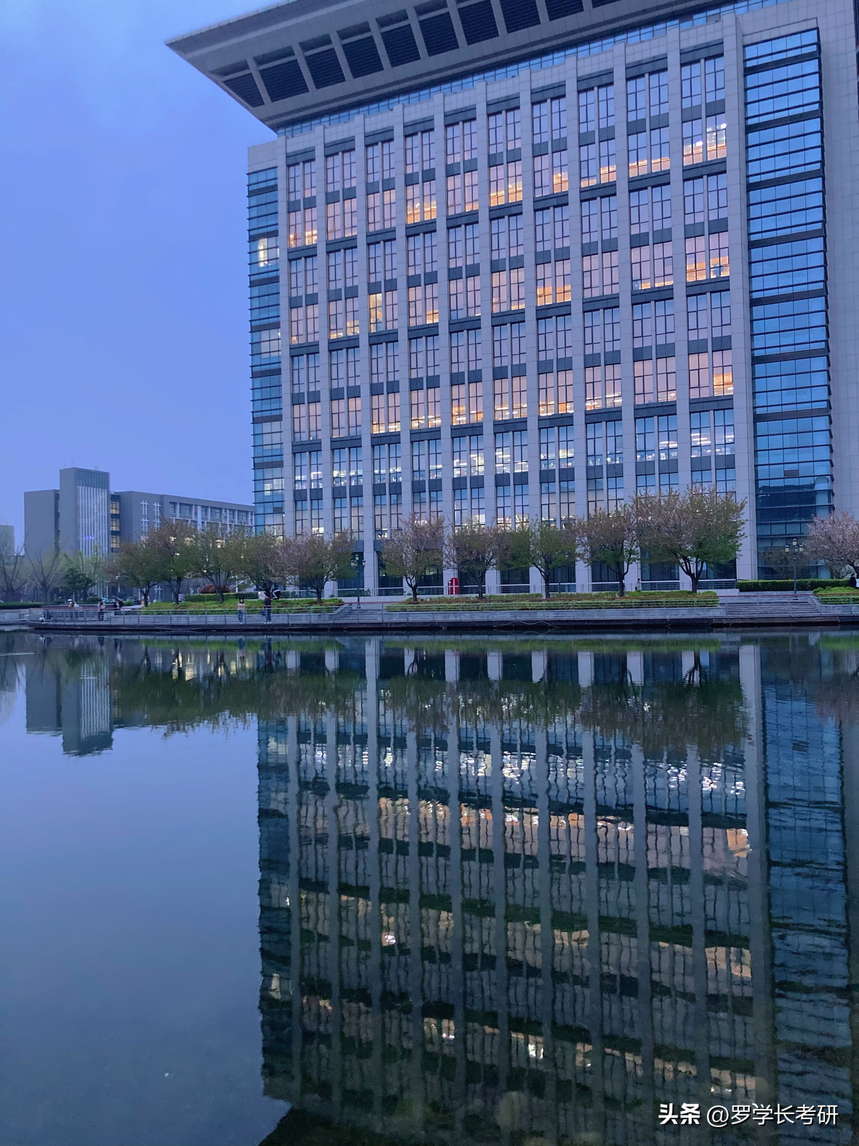 河大新传学硕考研,河大新传学硕考研真题