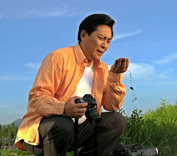 唐国强与唐莉现状,唐国强的女儿唐莉个人资料