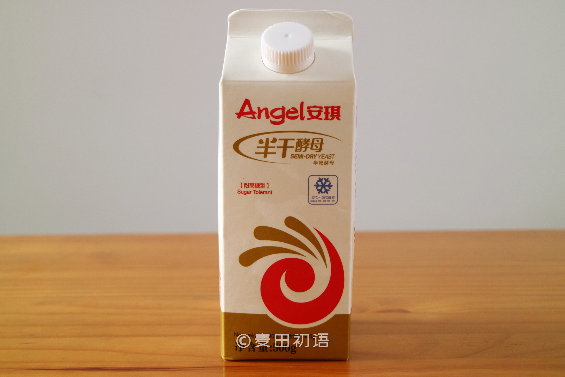 安琪半干酵母和干酵母有啥区别,鲜酵母和半干酵母哪个贵