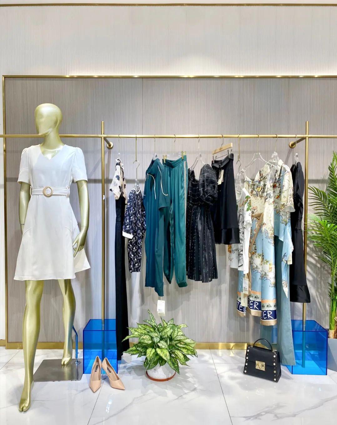 诗篇桑蚕丝高端女装,诗篇夏季连衣裙女装