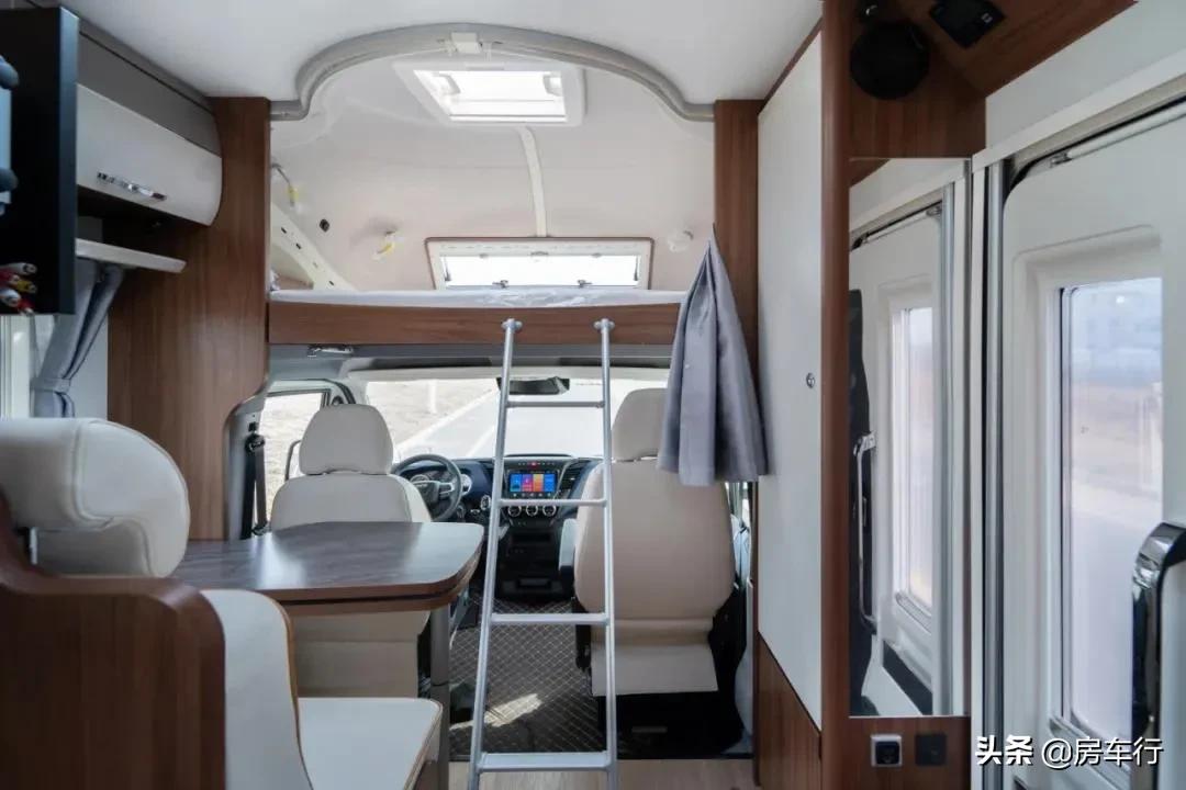 房车中的三大顶级豪华品牌,依维柯房车十大品牌
