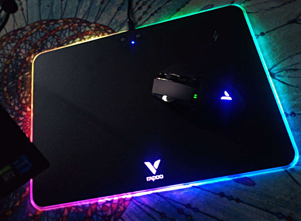 雷柏鼠标垫V10RGB,雷柏v350跟vt350的区别