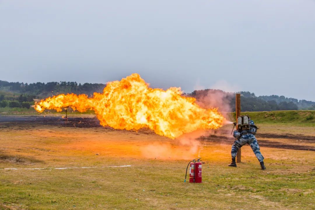 火炎焱燚读音,火炎焱燚名句