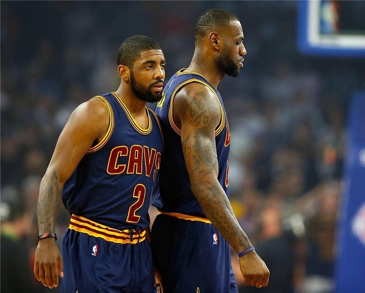 勒布朗只是工具人!名嘴:欧文签完大合同就会再次取关詹皇?