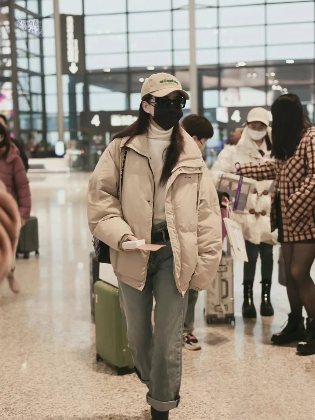 诺淇奢品洗护丨棉衣掉色，就这么洗！延长棉衣寿命