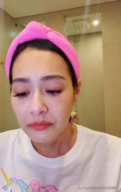 王思佳展现假包,王思佳谈被质疑晒假包