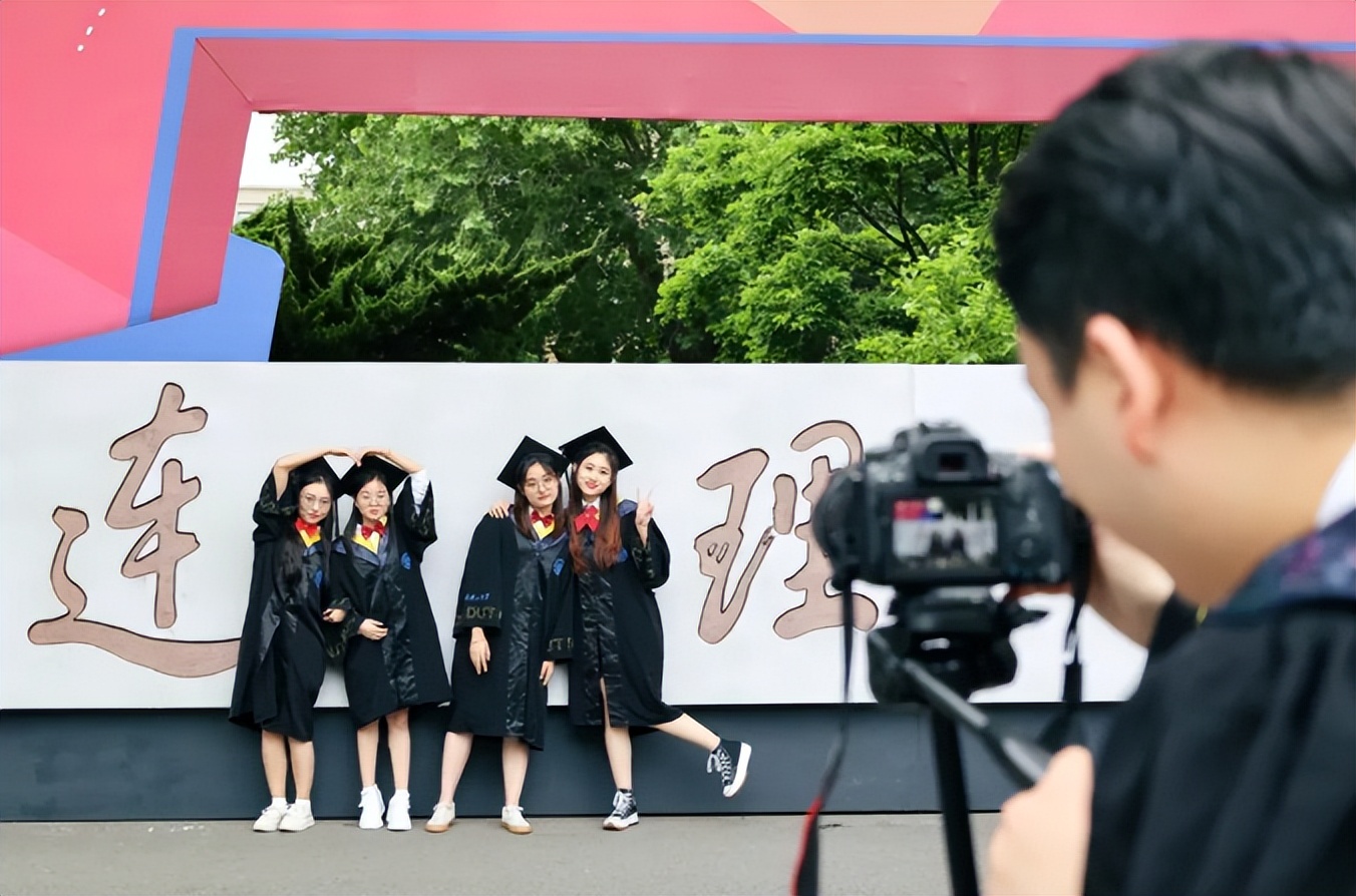 驰骋苍穹，逐梦深蓝！大连理工大学：以铿锵作笔，绘大国浪漫！