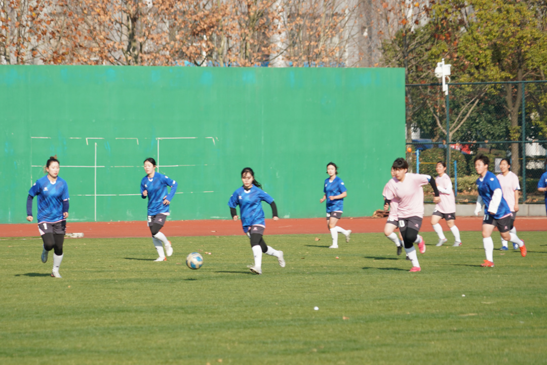 琼中女足夺冠的幕后故事,女足夺冠过程的细节描写