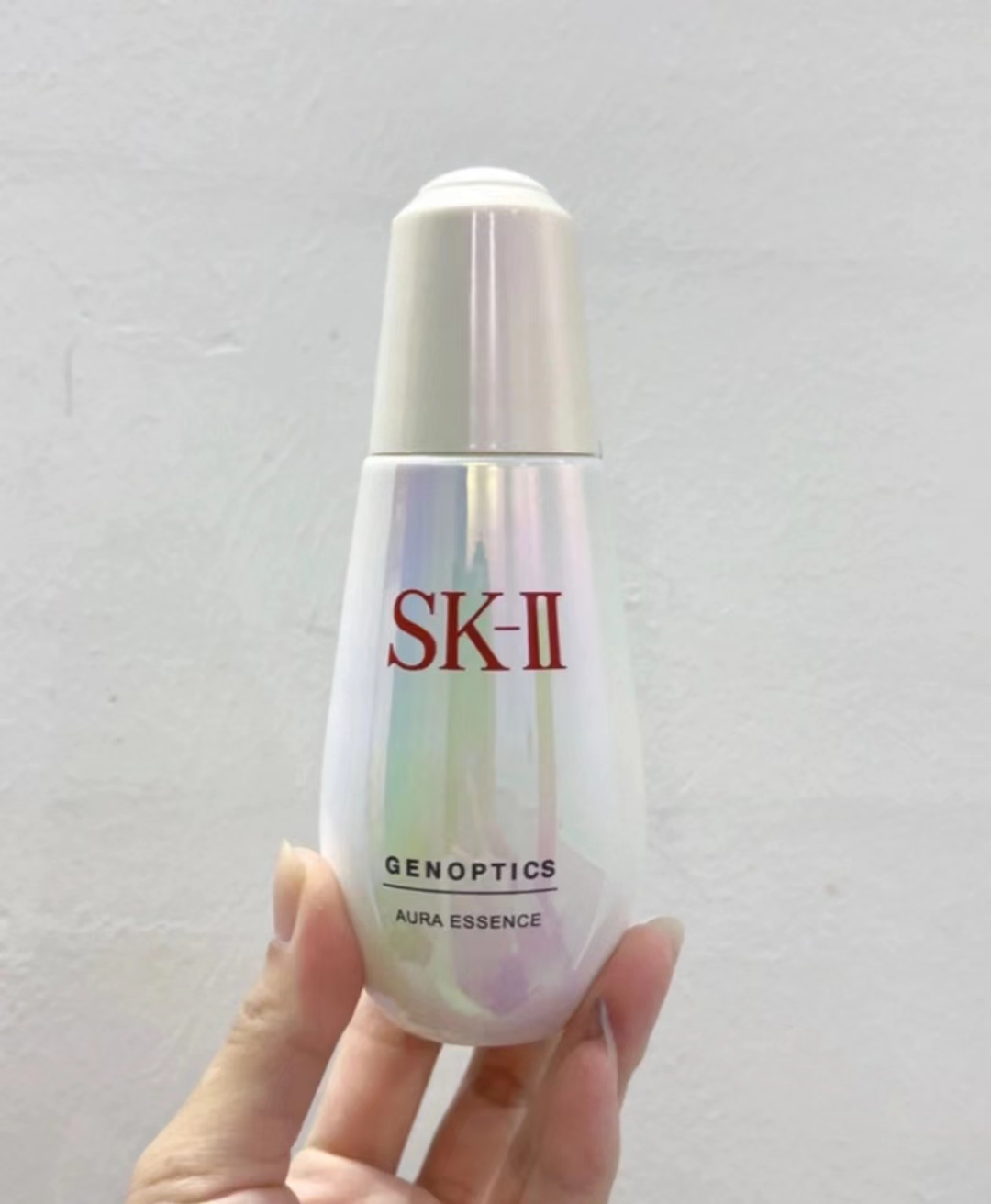 赫莲娜与娇韵诗精华对比,娇韵诗和赫莲娜精华哪个更抗老