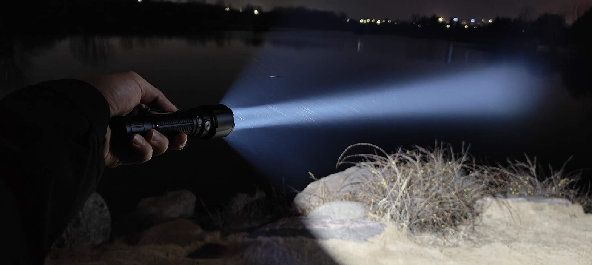 cyanskyk3,cyanskyk3v2手电测评