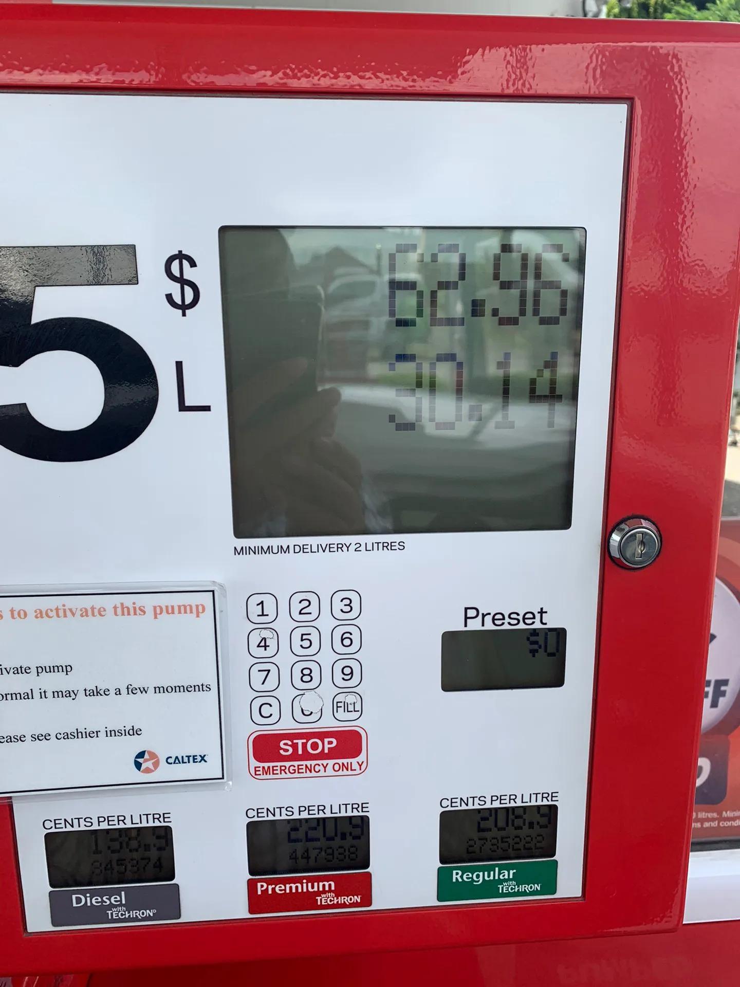 在国外旅游遭遇车祸怎么办,国外自驾游发生事故