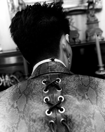 他泰一眼万年的外观2：南农的酒窝，呆的喉结，普明的耳边痣