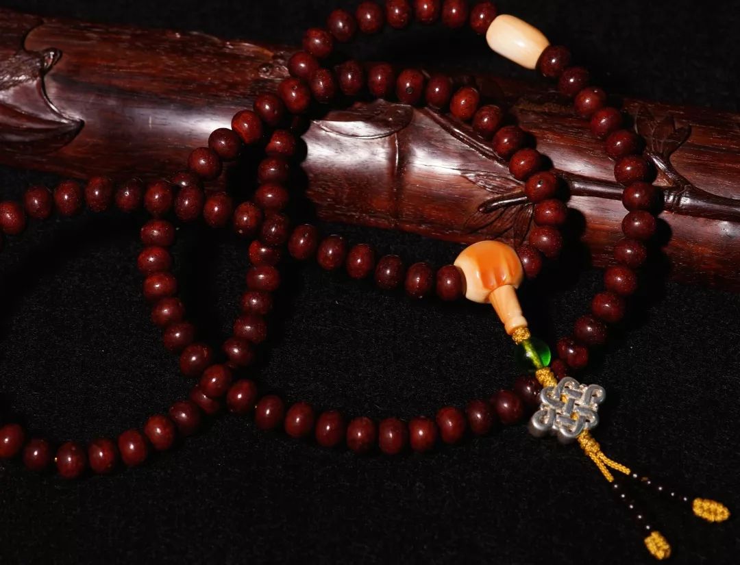 星月放久了会变色么,星月水煮后盘玩还能变色吗