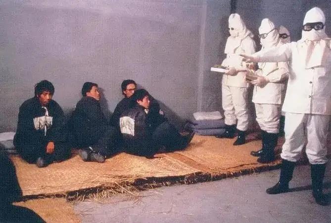 那些年，我们追过的6部“少儿不宜”的电影