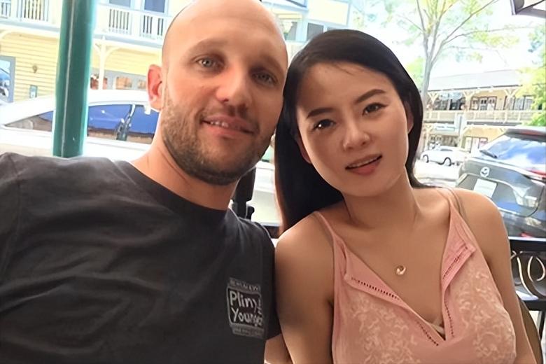 安徽人嫁美国人生三个孩子,安徽姑娘嫁到美国回国生三胎