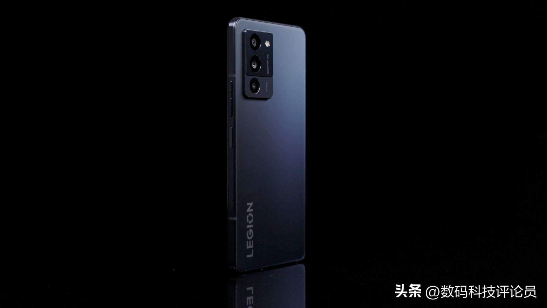 拯救者y70512g,拯救者y700骁龙8+版本测试