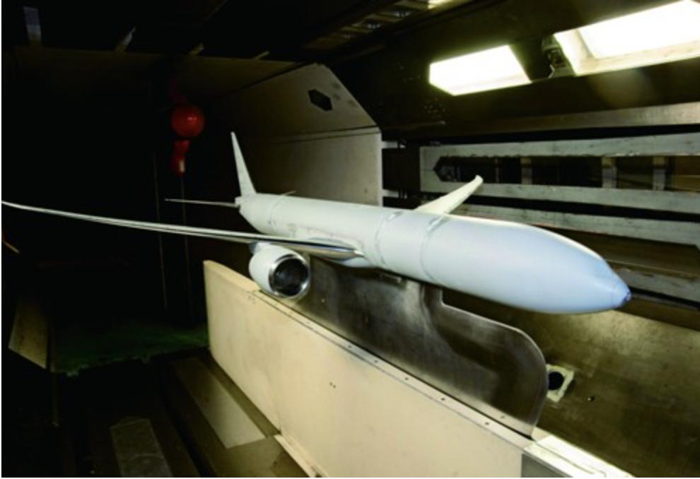 c919国产大飞机能否撼动波音,c919大飞机一天斩获300架订单