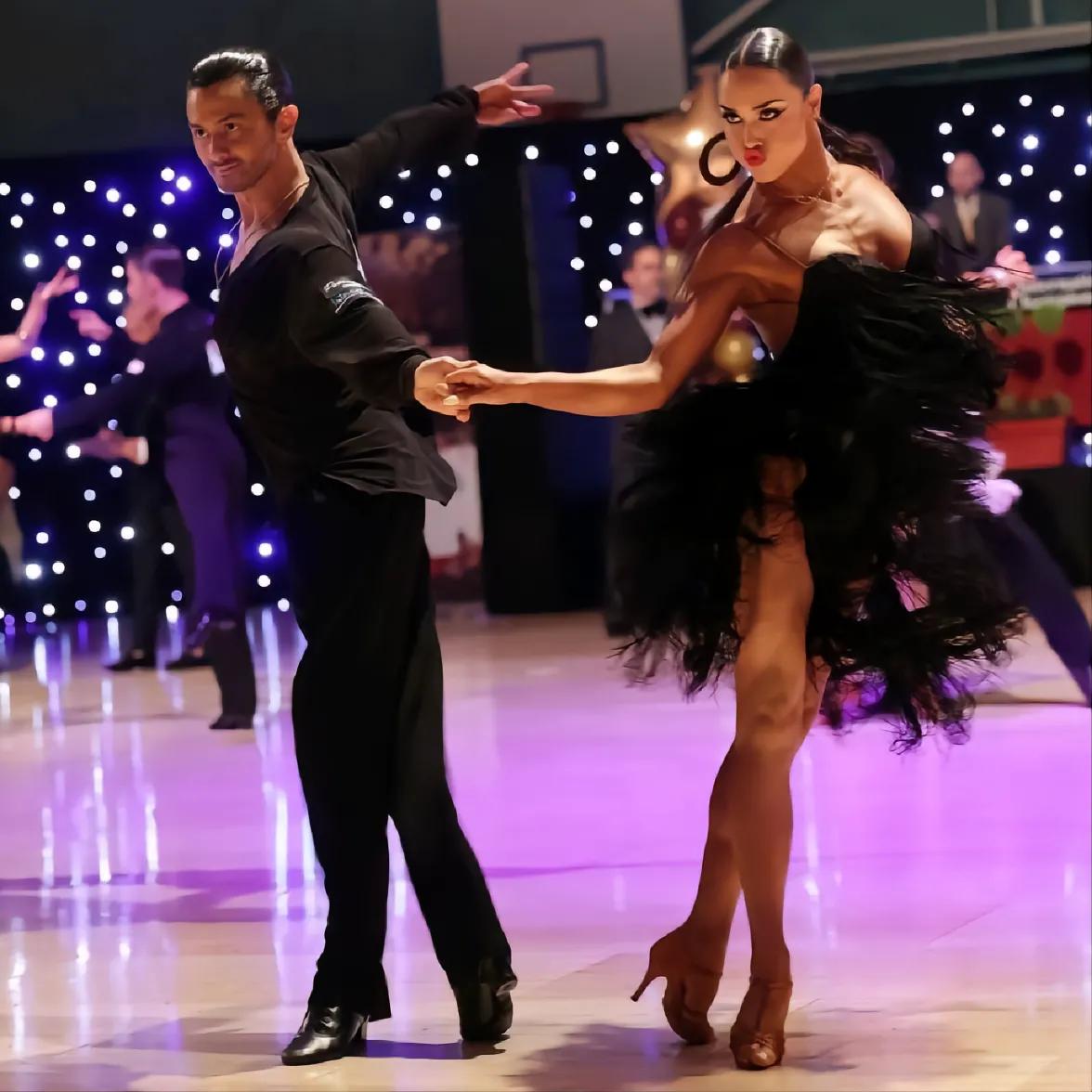 树人杯第五届青少年国际标准舞,柳州最顶尖最优秀的国际标准舞