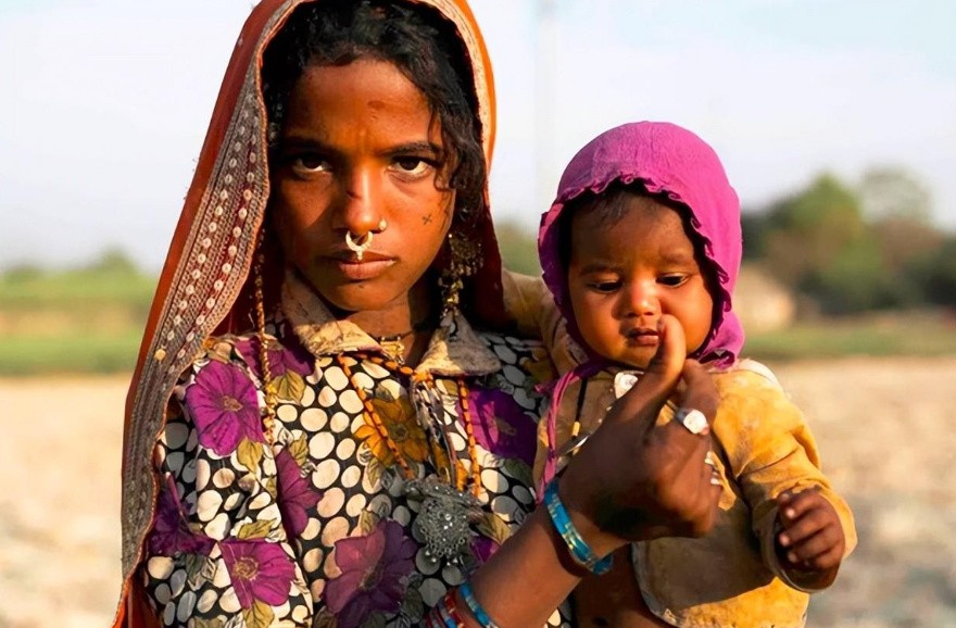 印度“*伦乱**之国”的坏名声是怎么来的？这些现象，为何屡禁不止？