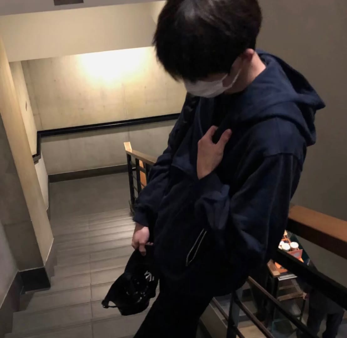 氛围感男生头像真人戴耳机,氛围感男生头像成熟稳重高清