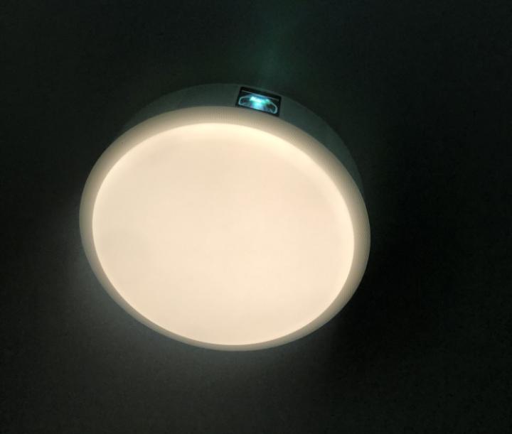 【开箱评测】极米神灯:卧室投影仪的天花板,居然是个吸顶灯!