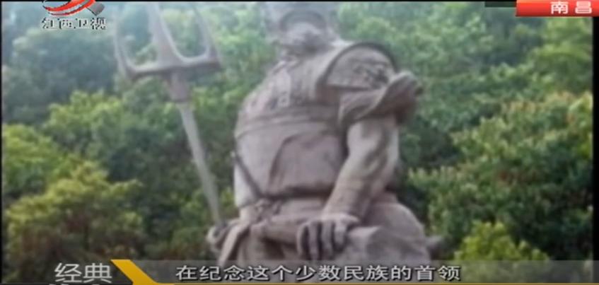 70岁老人摔跤事件,72岁老人摔跤完整视频