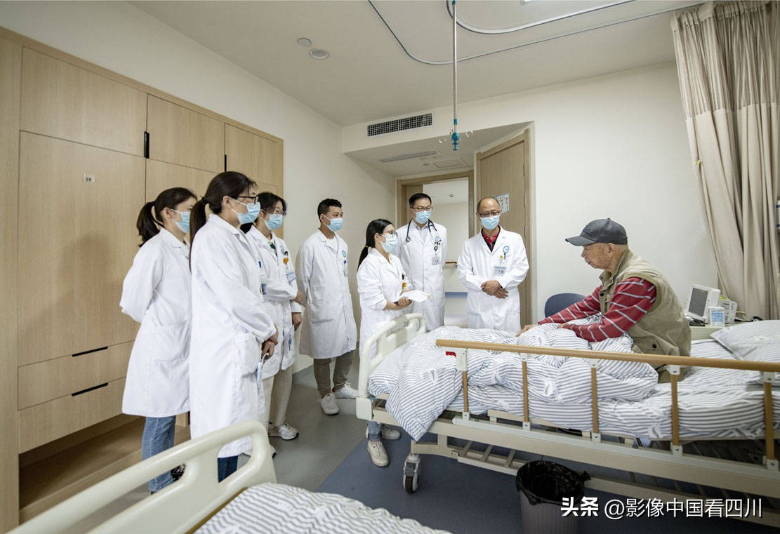 都江堰医院肠胃科,都江堰首嘉医院胃肠镜