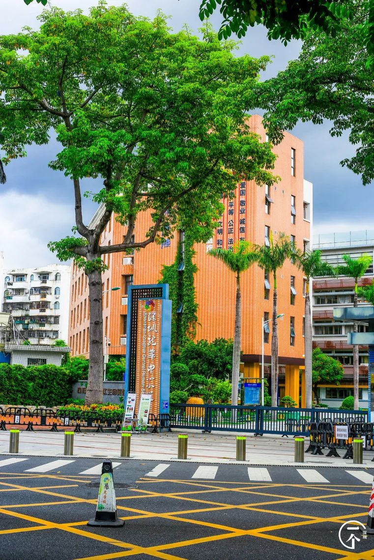 深圳富士康打工真实生活,我在富士康干了24天能拿多少钱