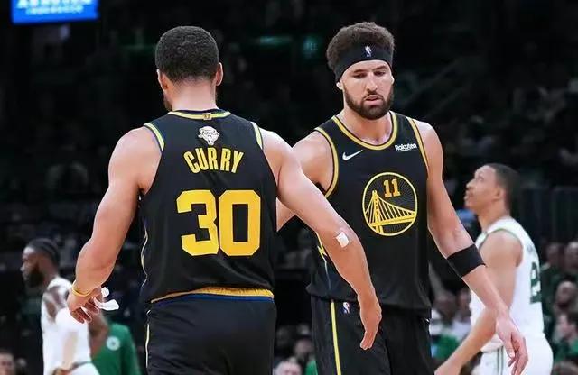 nba总决赛勇士对阵骑士g3,nba勇士队击败骑士赛后采访