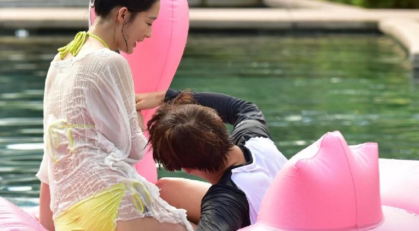 假戏真做的娱乐圈，无数双咸猪手，牺牲了多少女演员的“清白”？