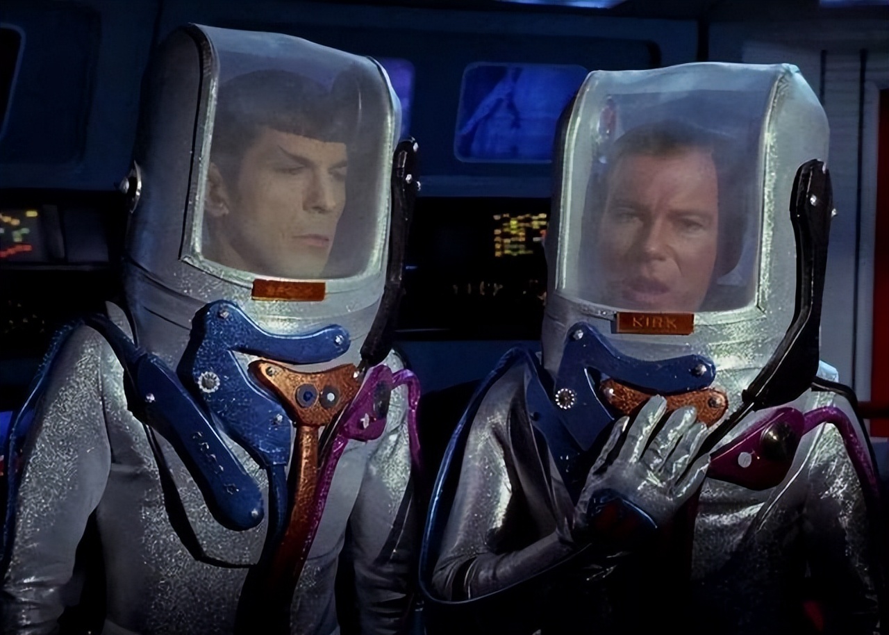 中国首位办手机号的人,中国第一位办手机号的人是谁